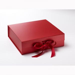 China Soem-neuer Design-handgemachter Magnetkasten-Geschenkbox-Verpackenkasten für Kosmetik